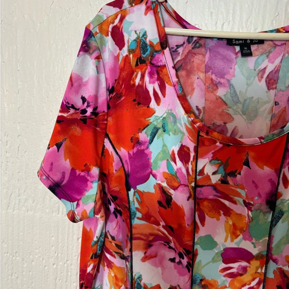 Sami & Jo Colorful Floral Maxi Dress - Picture 3 of 12